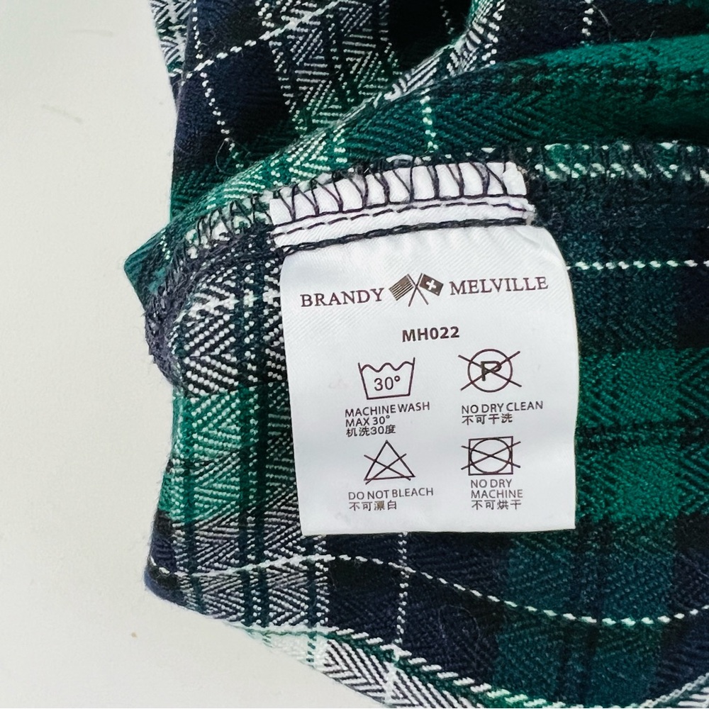 Brandy Melville Cara Plaid Mini Skirt - Picture 9 of 11
